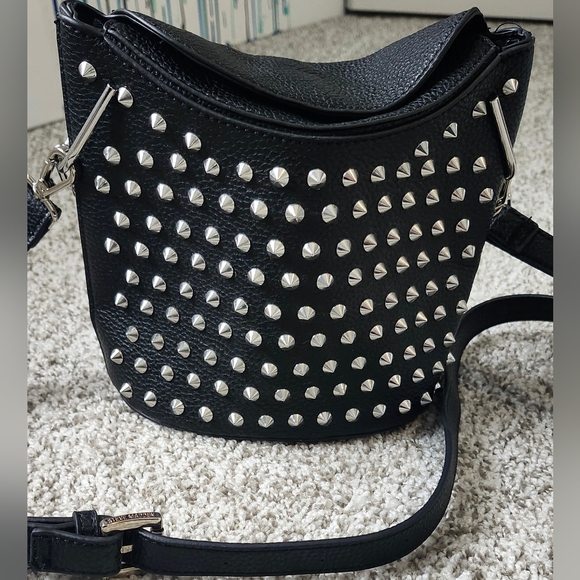 NWOT Steve Madden Black Studded Bucket Purse - Picture 7 of 8